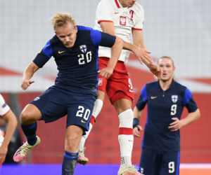 Jakub Moder w meczu Polska - Finlandia