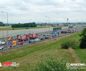 Wypadek na A4. Bus zderzył się z osobówką! W akcji śmigłowiec LPR!