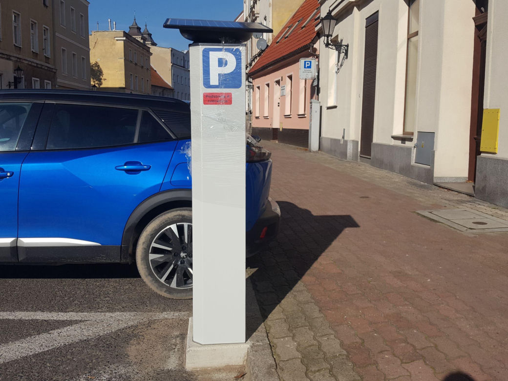 W weekend wymiana parkomatów w Lesznie. Będzie wygodna z płaceniem