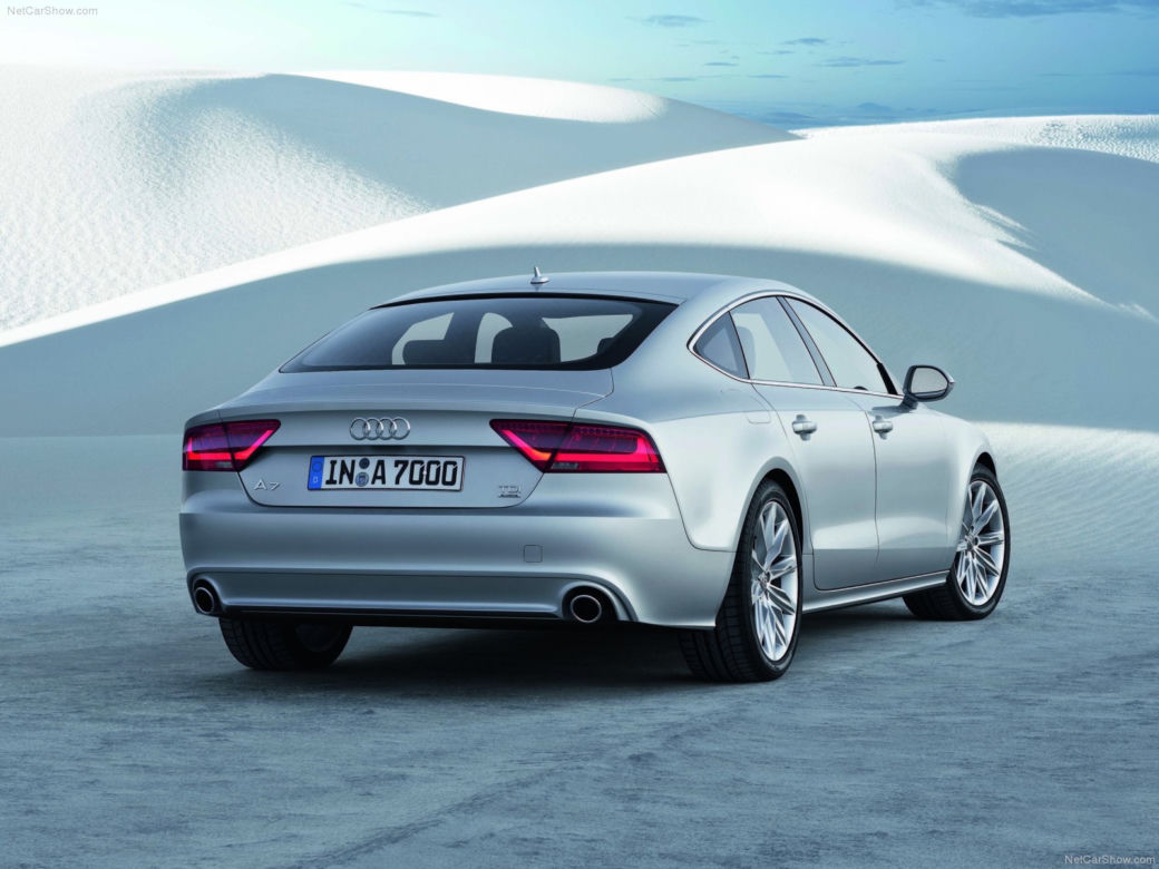 Audi A7 hatchback, model 2011