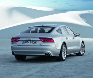 Audi A7 hatchback, model 2011