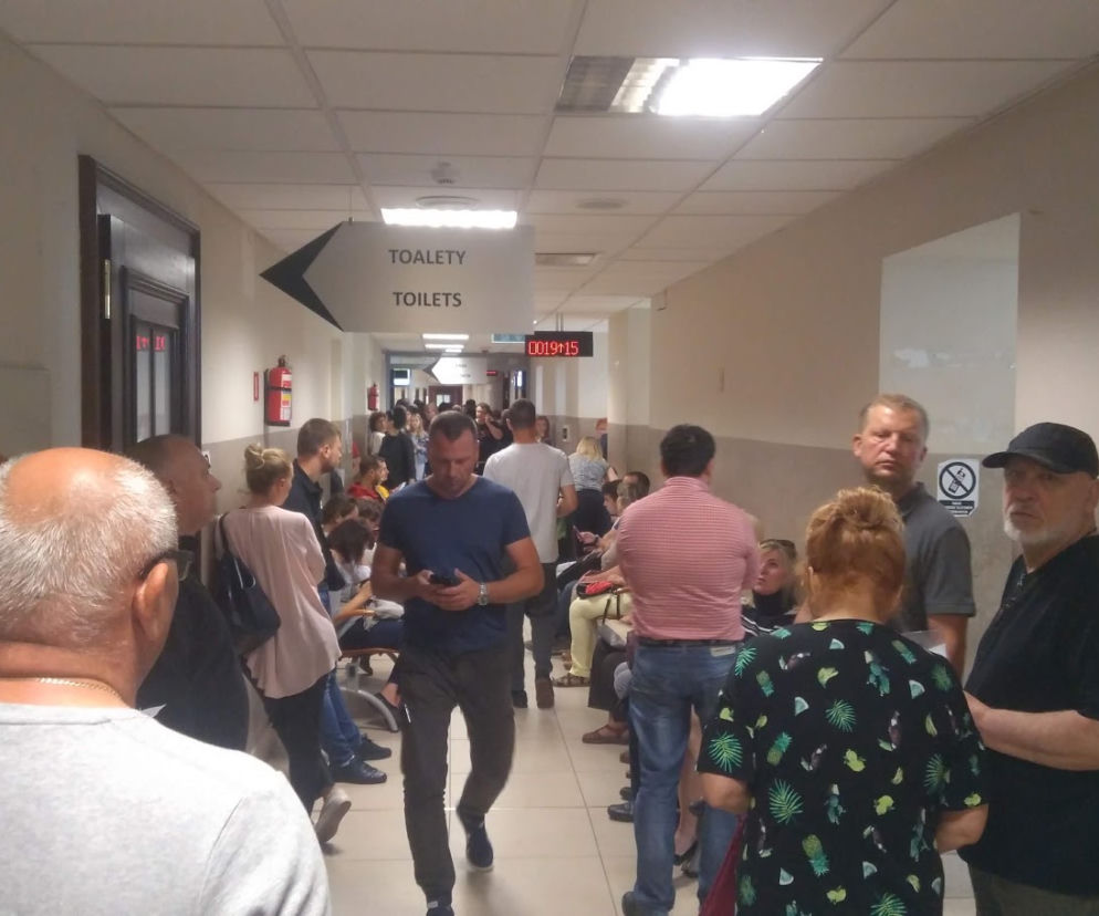Gigantyczne kolejki po paszport we Wrocławiu