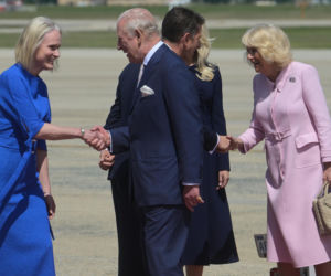 Król Karol III wylądował w USA! Historyczna wizyta monarchy rozpoczęta