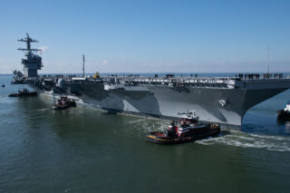 Przyszły USS John F. Kennedy po udanych próbach morskich. Co nowy lotniskowiec typu Gerald R. Ford oznacza dla US Navy?