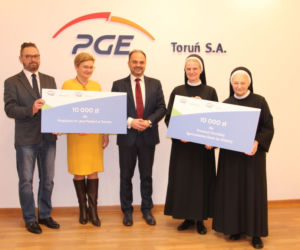 PGE Toruń przekazała 40 tysięcy zł czterem organizacjom pożytku publicznego