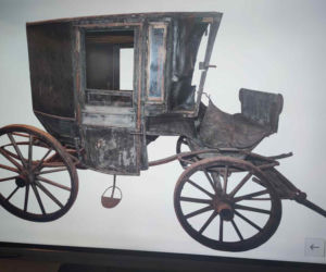 Zabytkowa kareta powróciła do muzeum. To obiekt unikatowy w skali całego kraju [ZDJĘCIA]