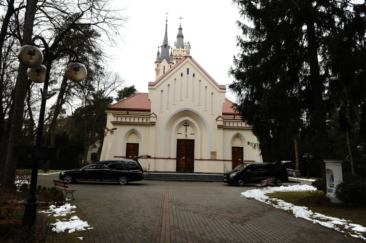 Skromny pogrzeb aktorki "Nocy i dni". Janina Traczykówna pochowana obok męża
