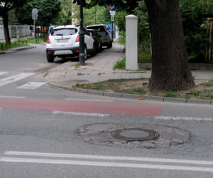 Drogowcy zabierają się za zdewastowaną ulicę