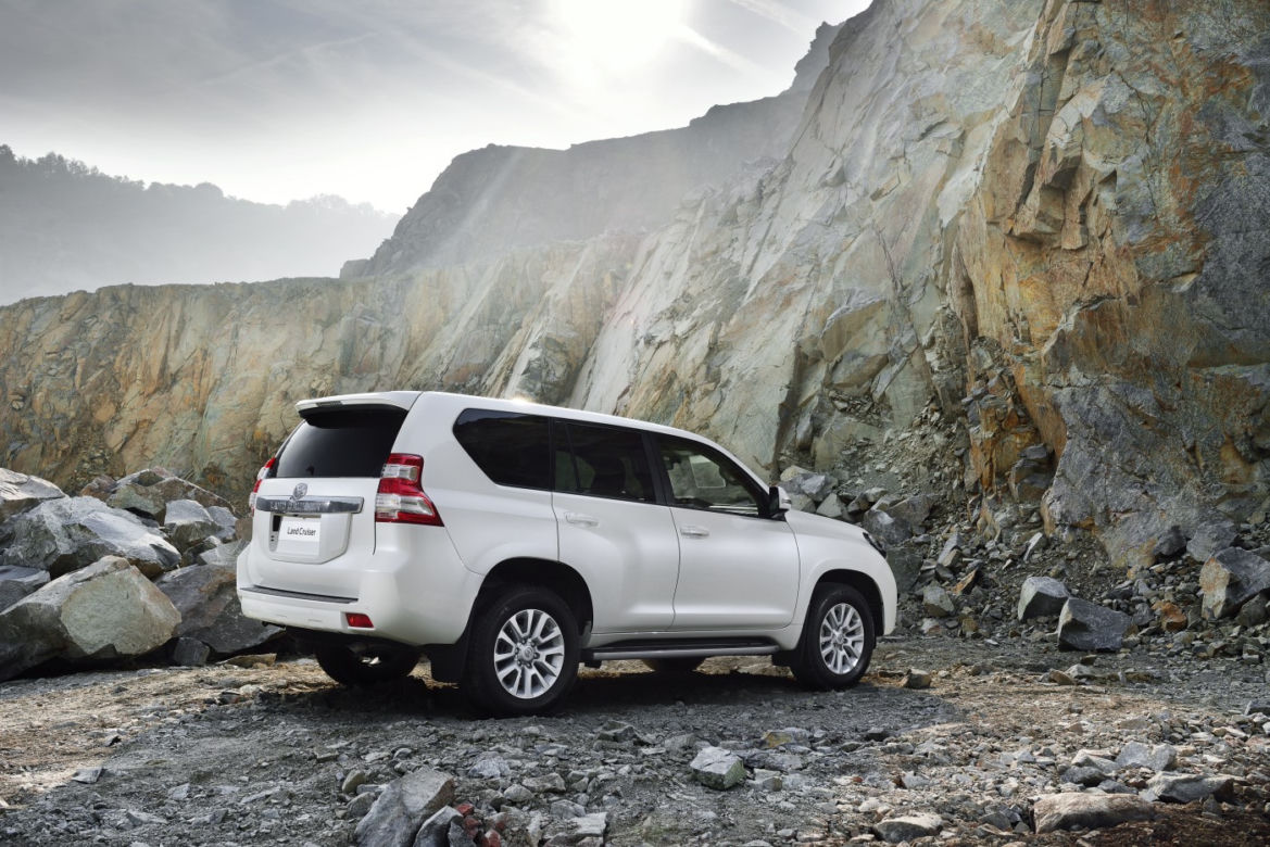 Nowa Toyota Land Cruiser 2014