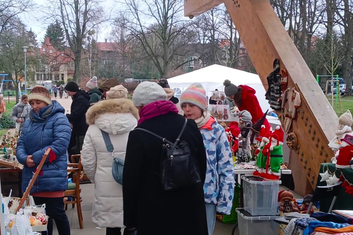 Świąteczny Jarmark Rękodzieła na Pogodnie