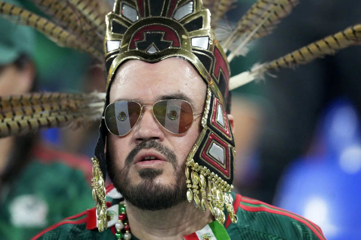 Piękne fanki i przystojni kibice podczas Polska - Meksyk