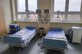 Umowy o prace, kontrakty i umowy zlecenia. Sprawdzamy jak zatrudnieni  są lekarze w obu radomskich szpitalach. 