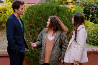 Miłość i nadzieja, odcinek 340. Ege, Melis, Zeynep