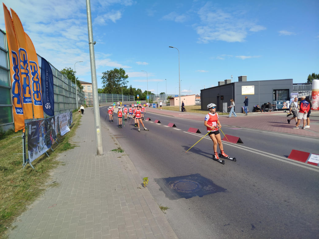 Zawody o Puchar Polski na nartorolkach Marwe Cup 2025 zostały zainaugurowane w Siedlcach
