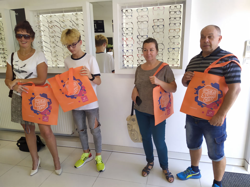 Eska Summer City w salonie optycznym New Optica