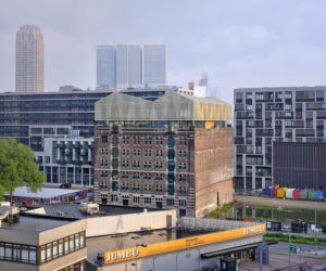 Holenderskie Fotomuseum w odrestaurowanym magazynie „Santos”