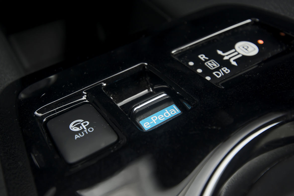 2018 Nissan Leaf Tekna 40 kWh