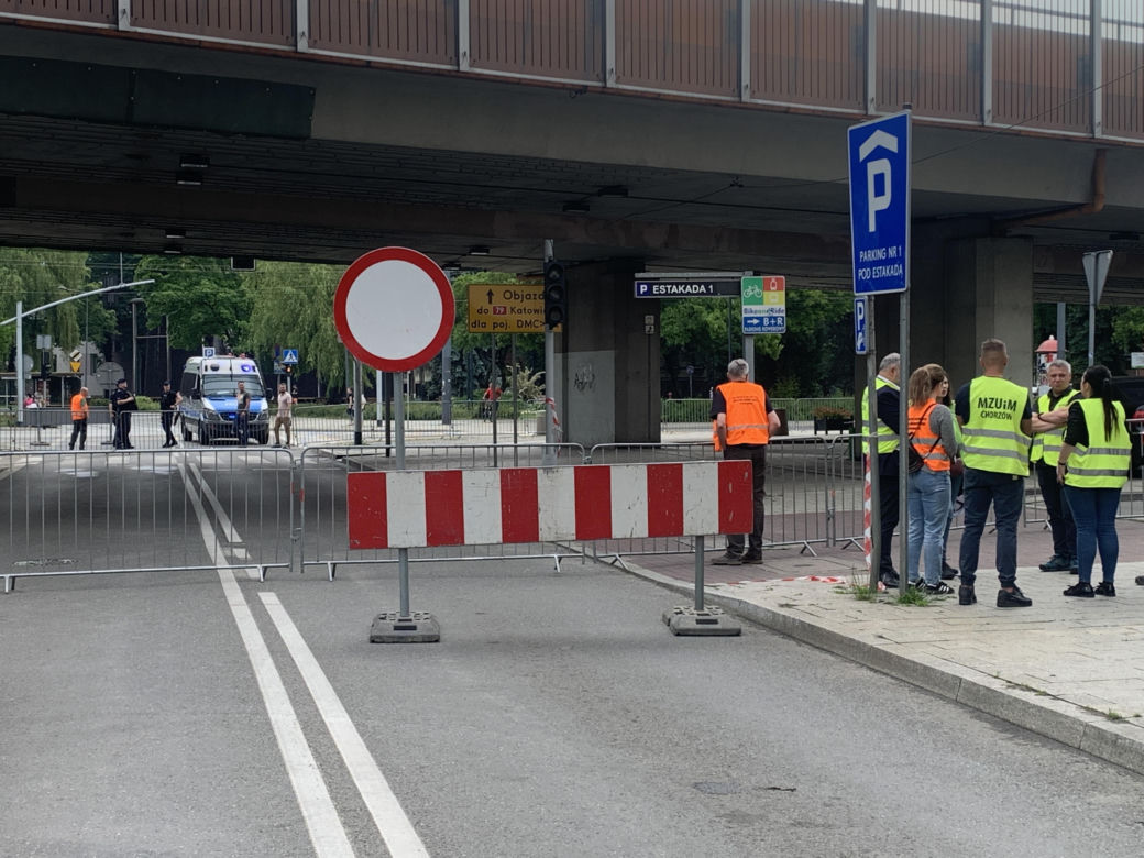 Estakada nad Rynkiem w Chorzowie wyłączona z ruchu. Miasto czeka drogowy paraliż