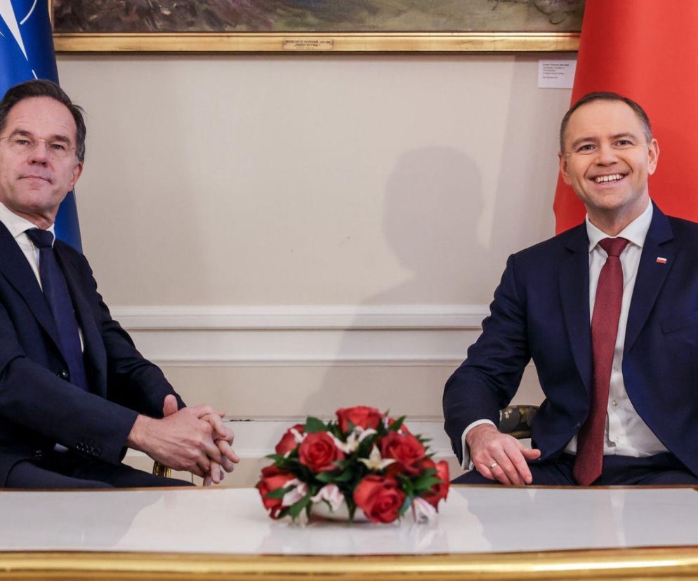 Wizyta Rutte w Polsce. Jak NATO wzmocni wschodnią flankę i co z żołnierzami w Bemowie Piskim?