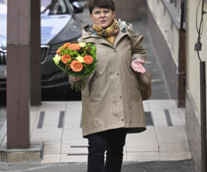 Pilna narada PiS na  Nowogrodzkiej