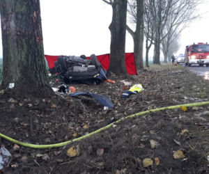 Dwie osoby nie żyją. Tragedia na drodze w pow. kościańskim