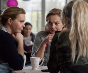 Przyjaciółki 7 sezon odc. 77.  Inga (Małgorzata Socha), Anka (Magdalena Stużyńska)