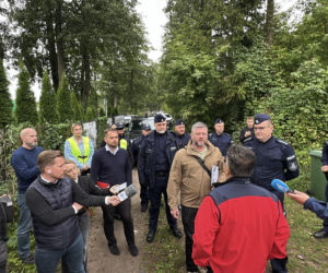 Komornik wszedł do bazy ratowników. Przez 48 lat ratowali ludzi. Sprzęt zabrali w ostatniej chwili