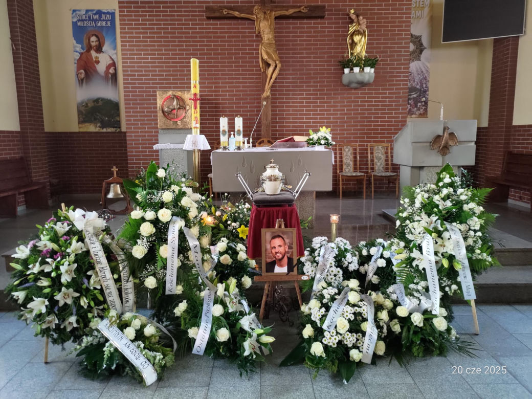 Pogrzeb Marcina Leszczyńskiego z "True Love". Tak rodzina i przyjaciele pożegnali 31-latka