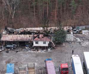 Potężny pożar hali w Warszawie. Wszystko spłonęło, zostały tylko zgliszcza