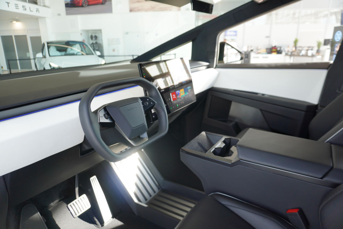 Tesla Cybertruck 