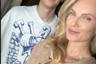 Na Wspólnej na planie. Kajtek (Mikołaj Szostek), Monika (Sylwia Gliwa)