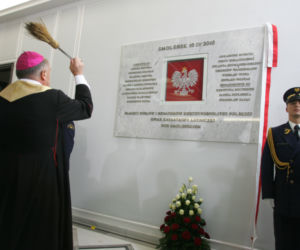 W Sejmie odsłonięto tablicę upamiętniającą 18 parlamentarzystów
