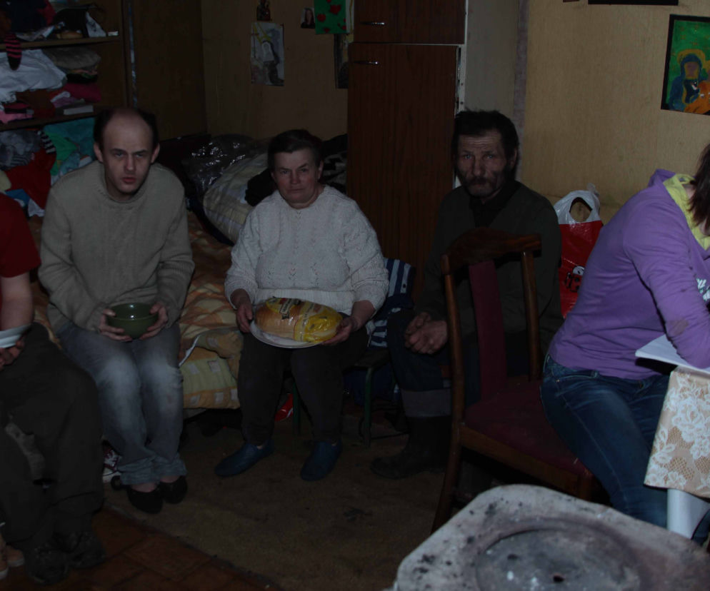Nie jemy bo córka odrabia lekcje