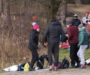 Zimna kąpiel morsów w podbydgoskich Pieckach [ZDJĘCIA]