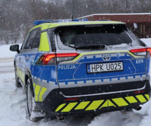 Kompletnie pijany 15-latek wpadł do zaspy. O krok od tragedii