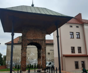 W Tarnowie stanął szałas