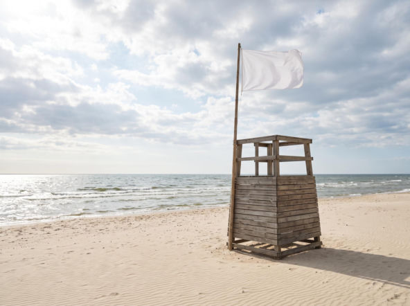 Sinice Świnoujście. Czy w Świnoujściu można się kąpać 01.08? Flaga, warunki pogodowe