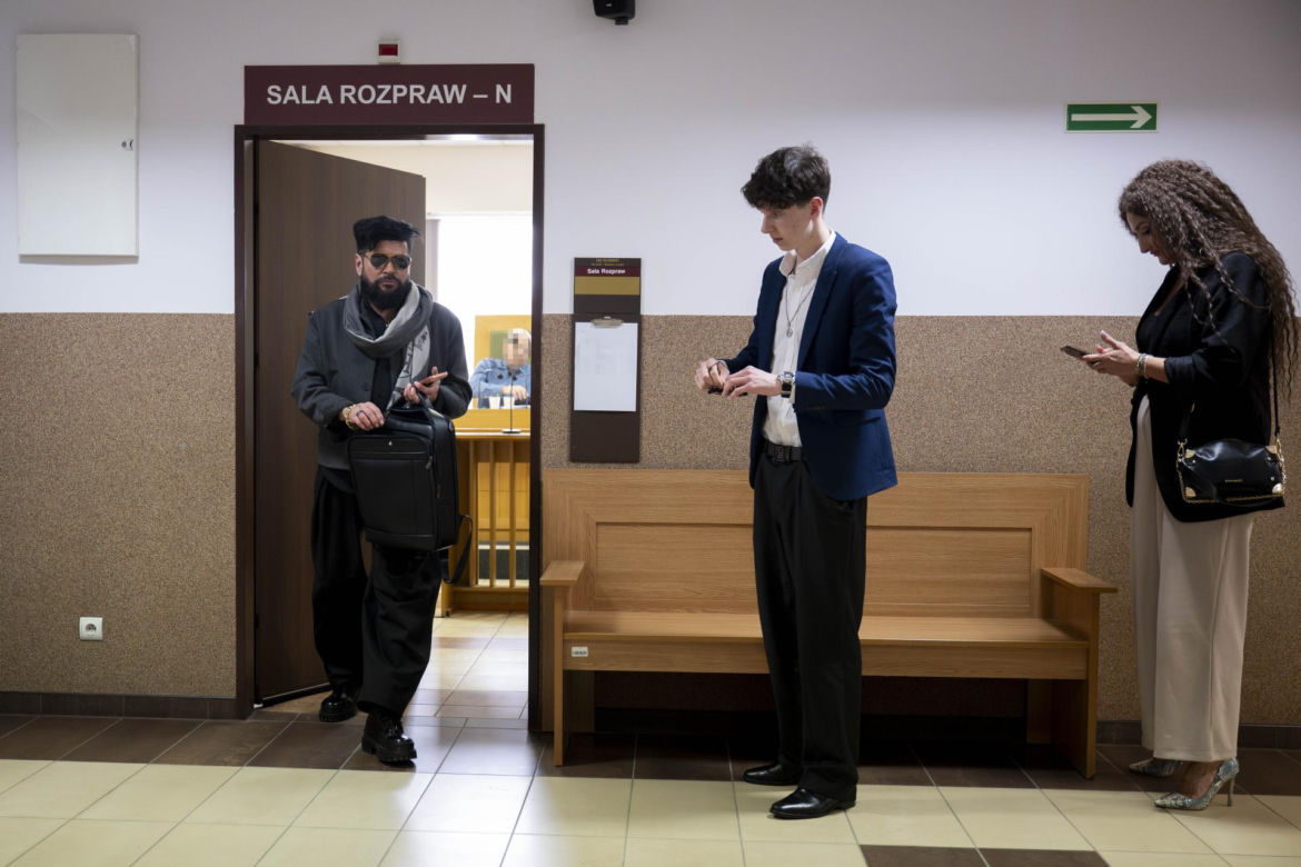Krzysztof Rutkowski, Aleksander Zych i Natasha Zych w sądzie. Chodzi o alimenty