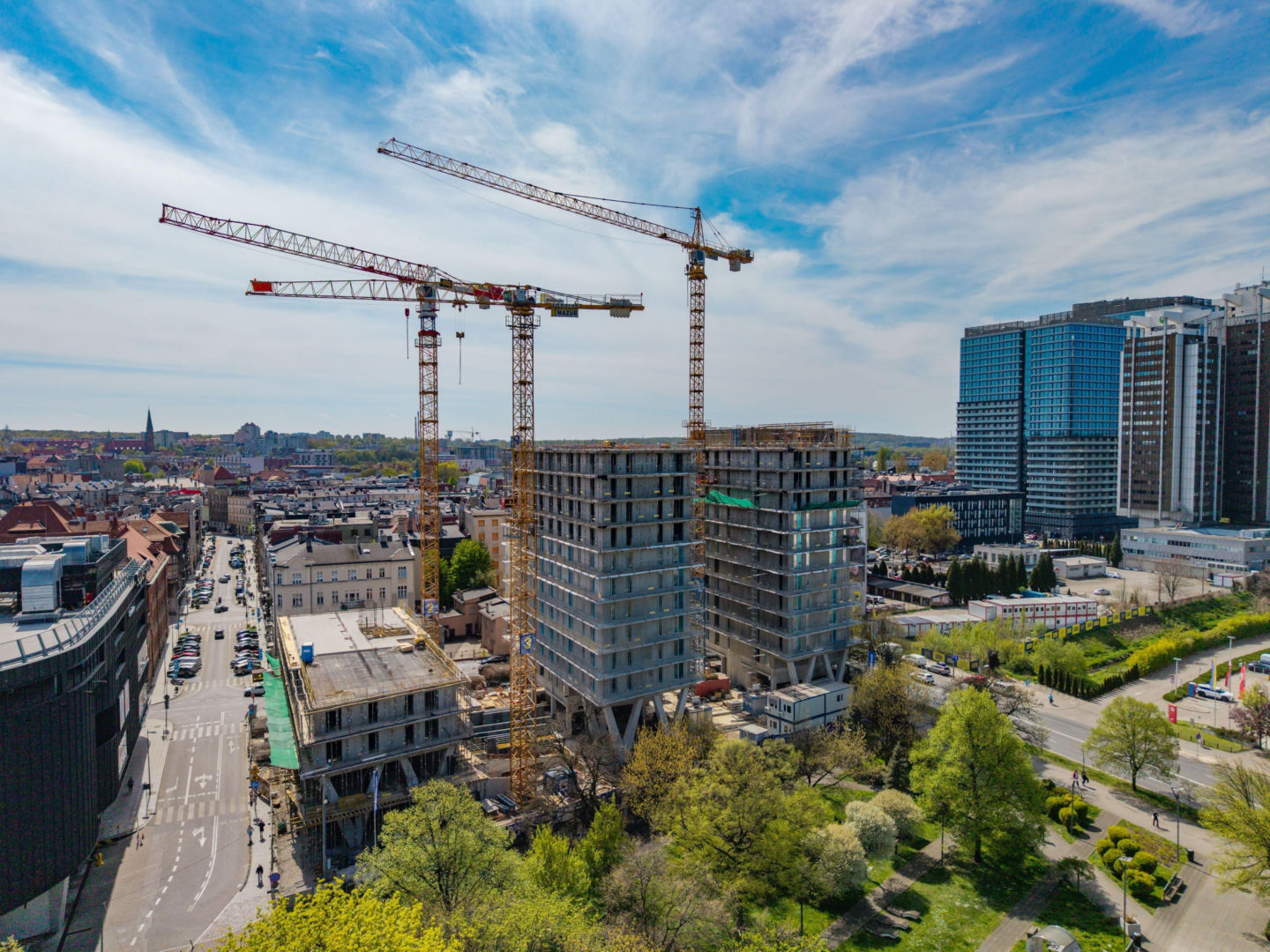 Mikato - budowa 3 budynków, Katowice