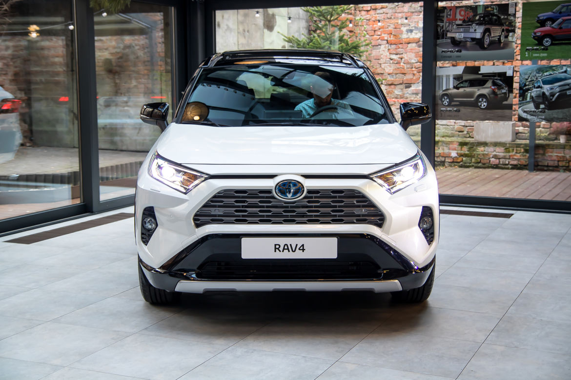 2019 Toyota RAV4 Hybrid - piąta generacja SUV-a