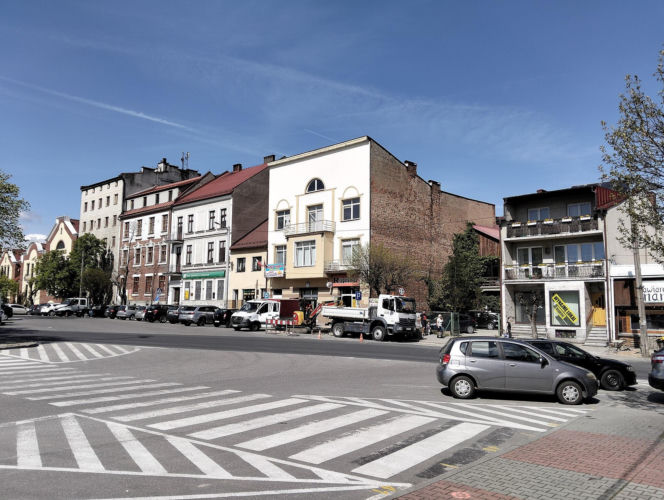 To miasto ma jeden z najpiękniejszych ratuszy w Małopolsce. Jego mieszkańcy od wieków są znani z wielkiej pobożności