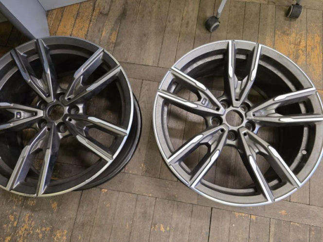 Kradzieże aut z parkingu lotniska we Wrocławiu. Złodziej używał lawety