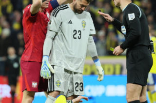 Łzy Polaków po przegranej w Szwecji