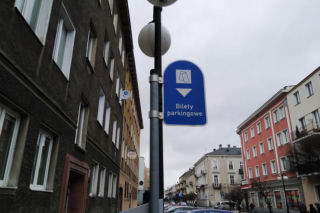 Czy zapłacimy więcej za strefę płatnego parkowania? 