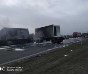 Wypadek wojskowej ciężarówki na S8 pod Kępnem