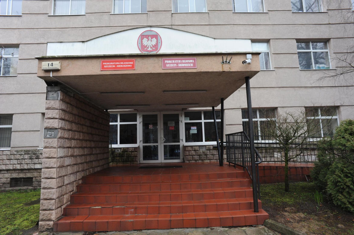  Wjechał w grupę ludzi, 20 osób trafiło do szpitala. Sprawca jest przesłuchiwany. Usłyszy wkrótce zarzuty