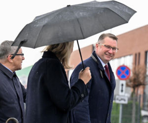 Konferencja prasowa przed Fabryką Broni ŁUCZNIK