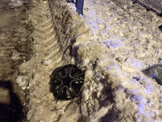 Warszawa: Tramwaje skierowane na objazdy! "Zdarzenie z udziałem BMW"