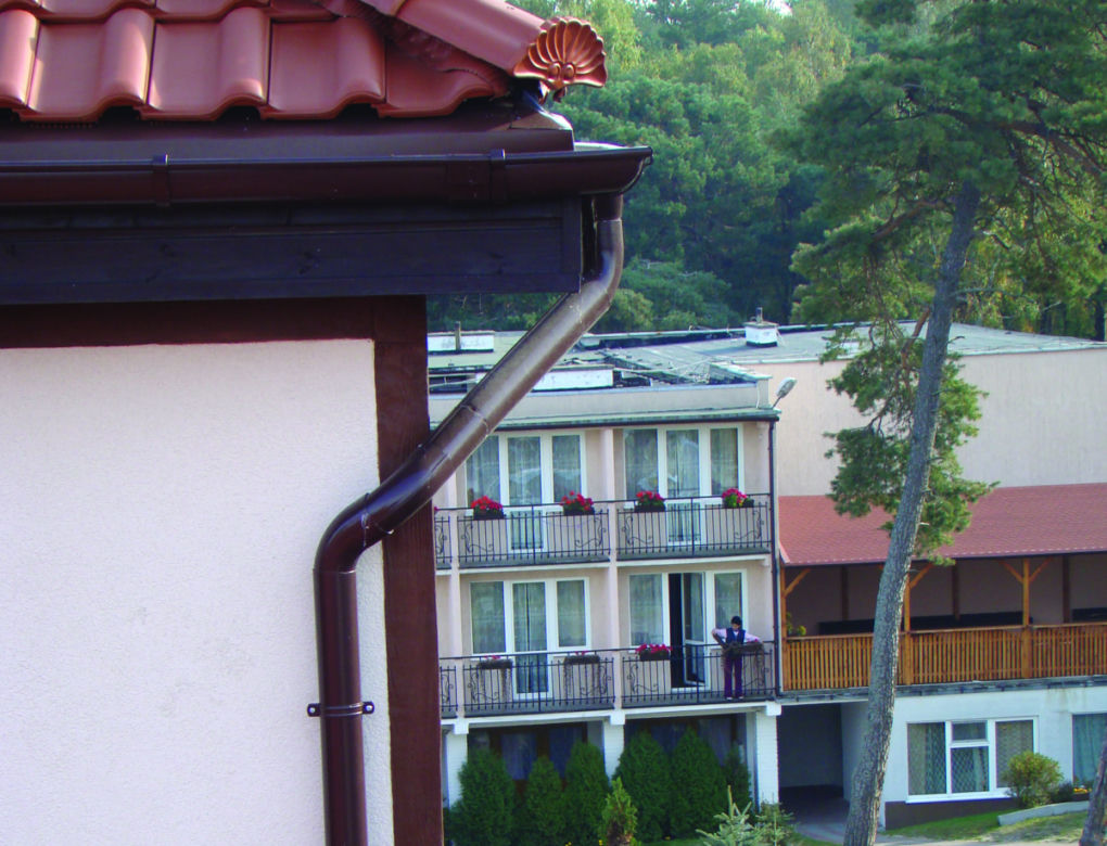 Sztucery rur spustowych