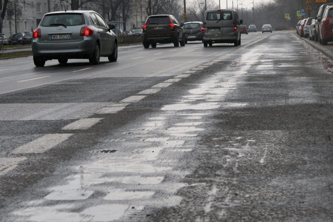  Drogowcy frezują ulice 